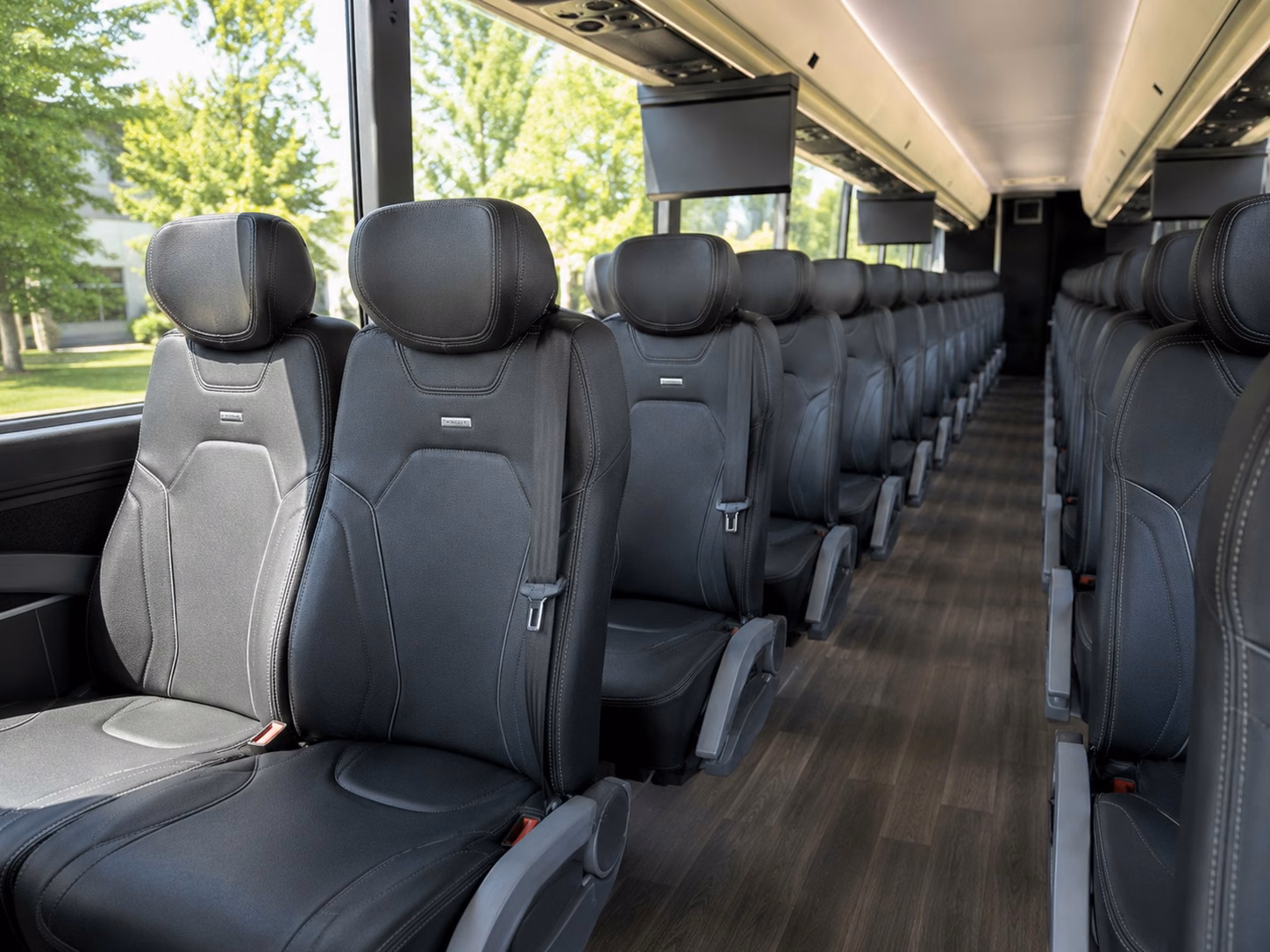 compare wedding transportation options in murfreesboro and beyond