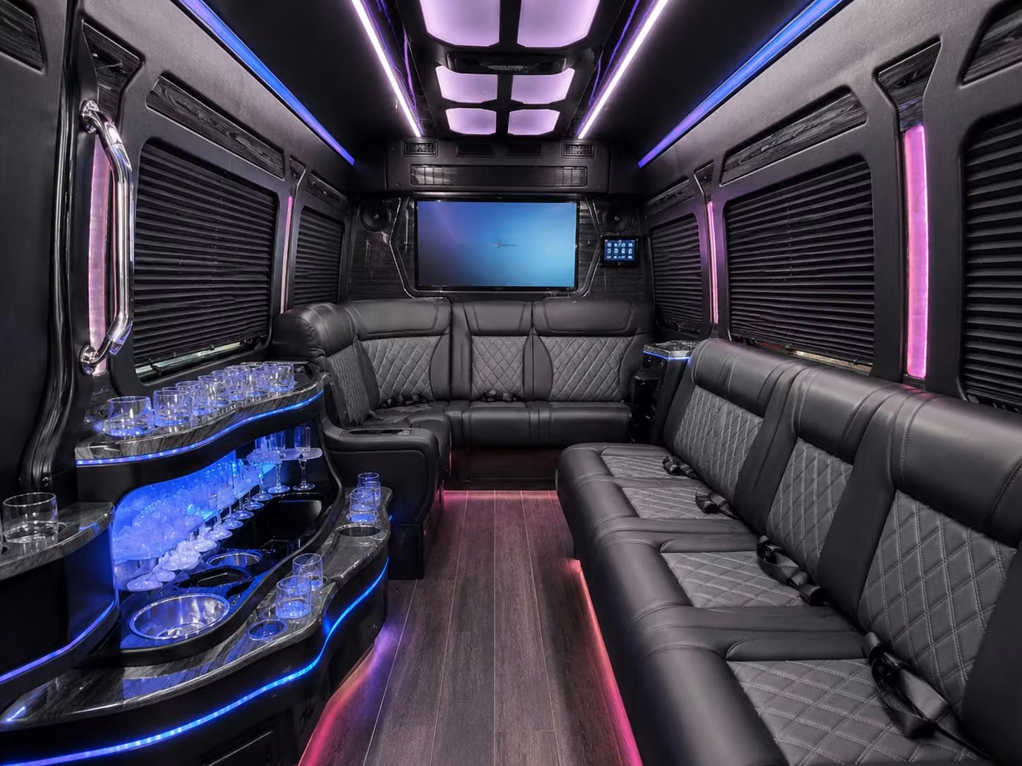 finding group transportation for murfreesboro corporate events and conferences has never been easier