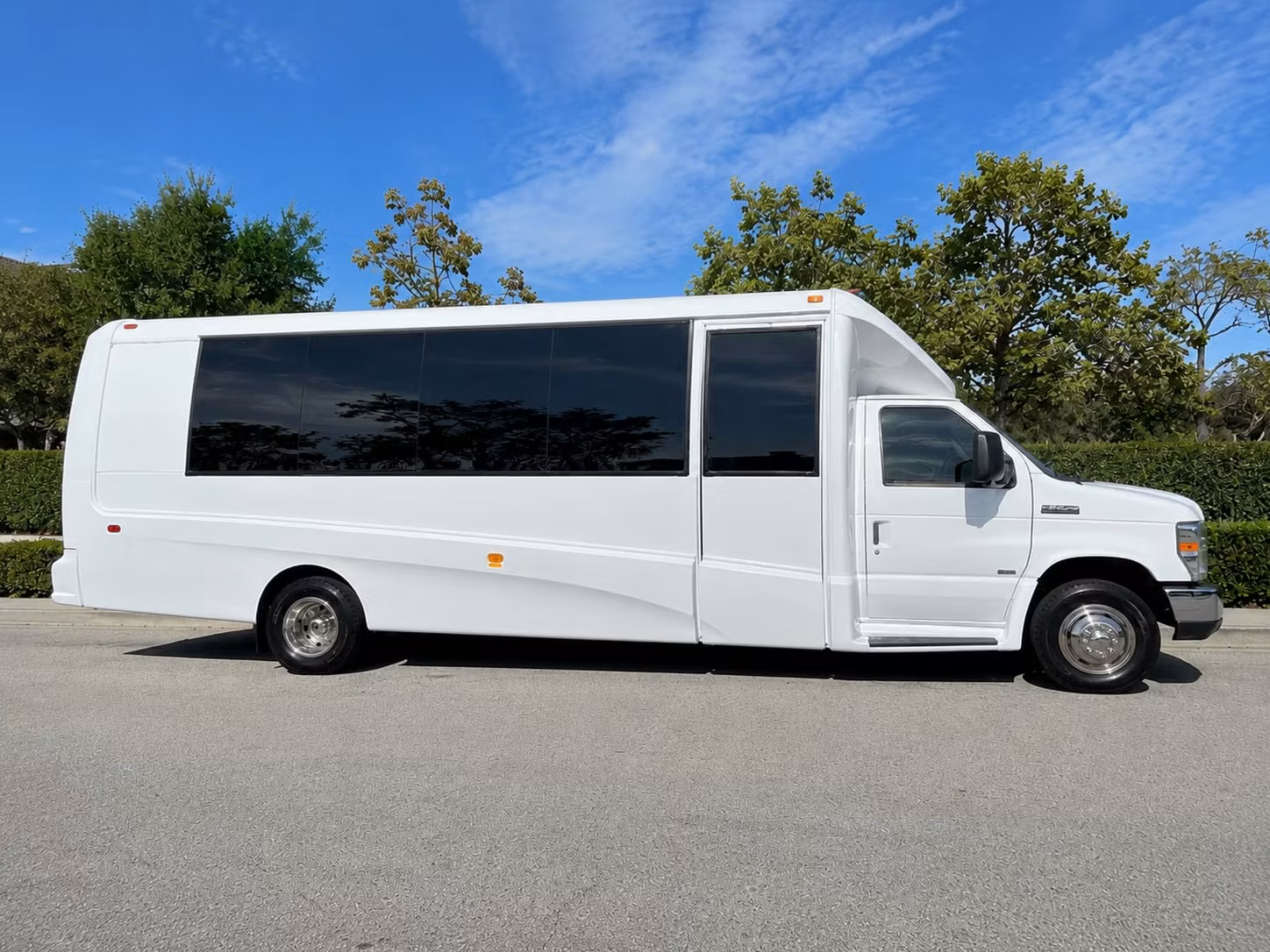 murfreesboro corporate shuttle services